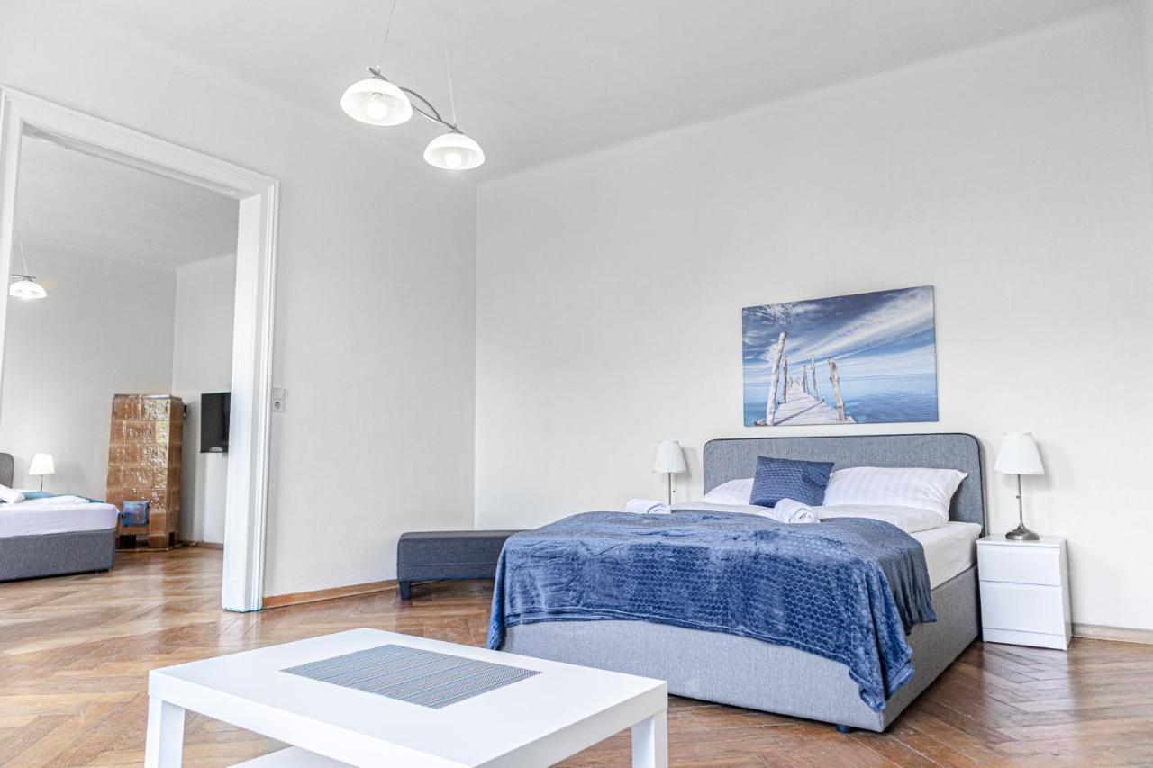 4 Great Apartment Akh - Ideal For Groups Of 19 Vienna Exterior photo