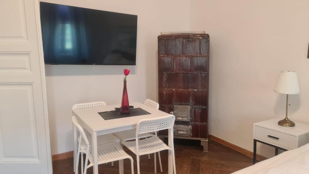 4 Great Apartment Akh - Ideal For Groups Of 19 Vienna Exterior photo