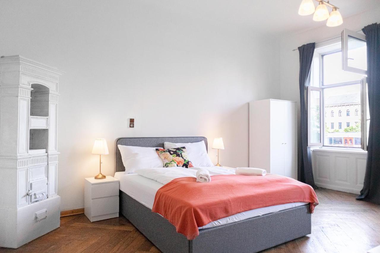 4 Great Apartment Akh - Ideal For Groups Of 19 Vienna Exterior photo
